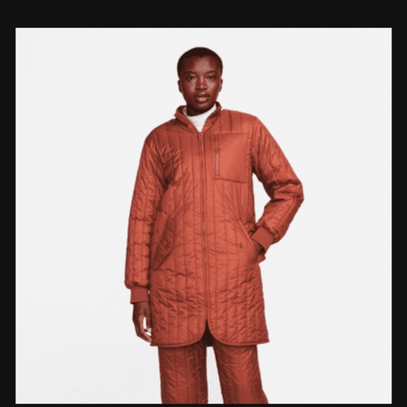 Nike Tech Unisex Coat with Thermal Size Large - Picture 7 of 7